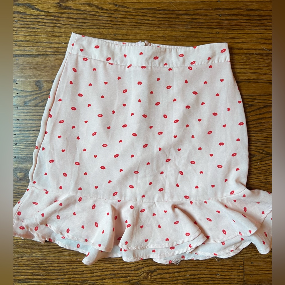 Altard’State Lips and Heart Pink Skirt